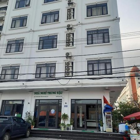 Nha Nghi Trung Hau Hotell Mong Cai Exteriör bild