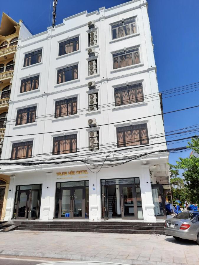 Nha Nghi Trung Hau Hotell Mong Cai Exteriör bild